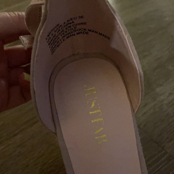 NEW Justfab Light Pink Espadrille Wedges, Size 5.5 - Picture 3 of 5